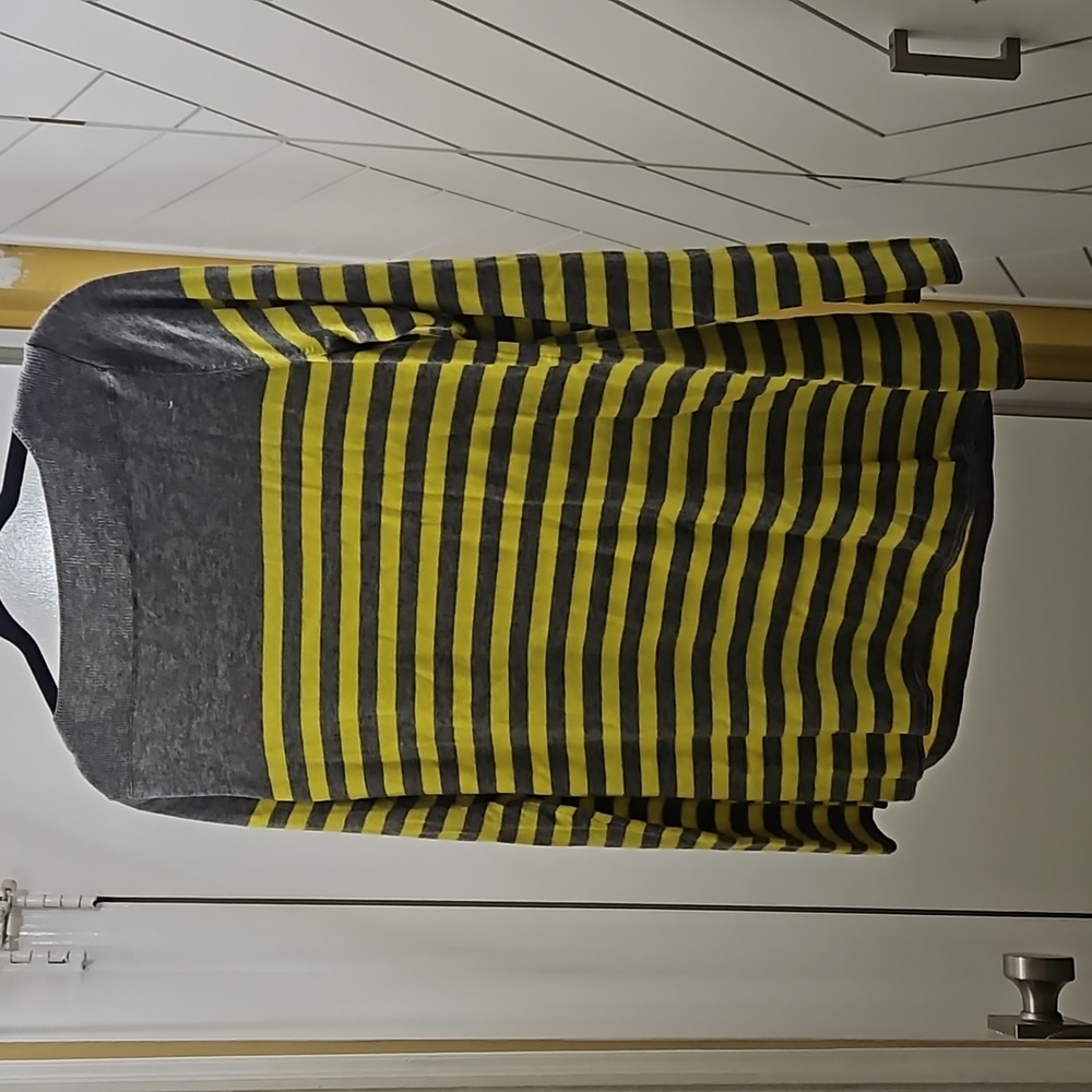 GAP gray and yellow striped light weight sweater. - Picture 3 of 4